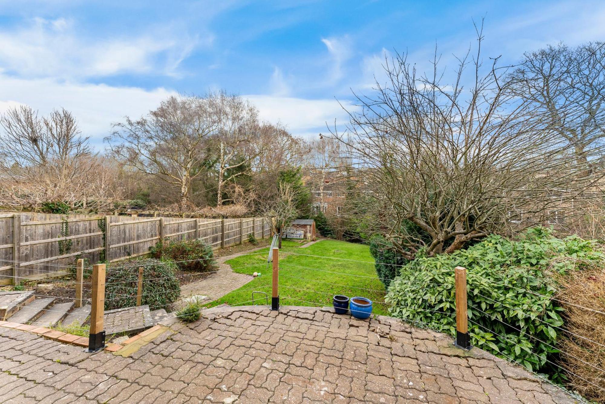 Elegant Retreat In Cheltenham - Garden & Parking Included Exteriör bild